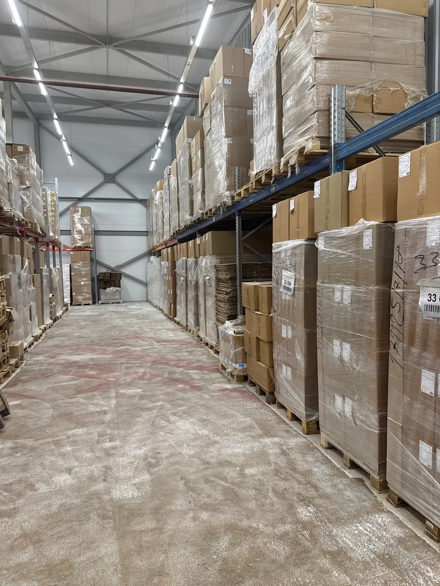 Склад ПерфектПак — стеллажи с товаром